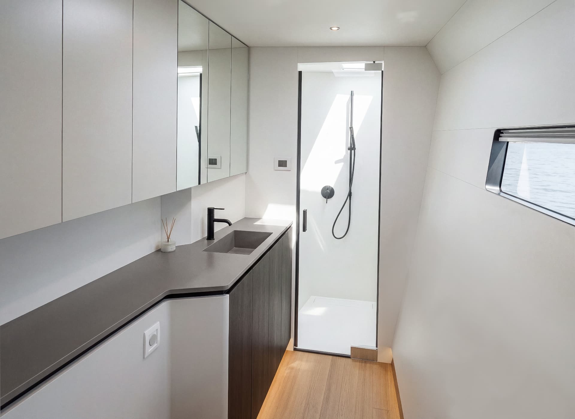 Cure 55GT main bathroom with walk-in shower